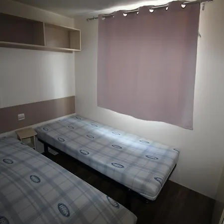 Apartment Land's Hause Par La Conciergerie Francaise Emplacement E26